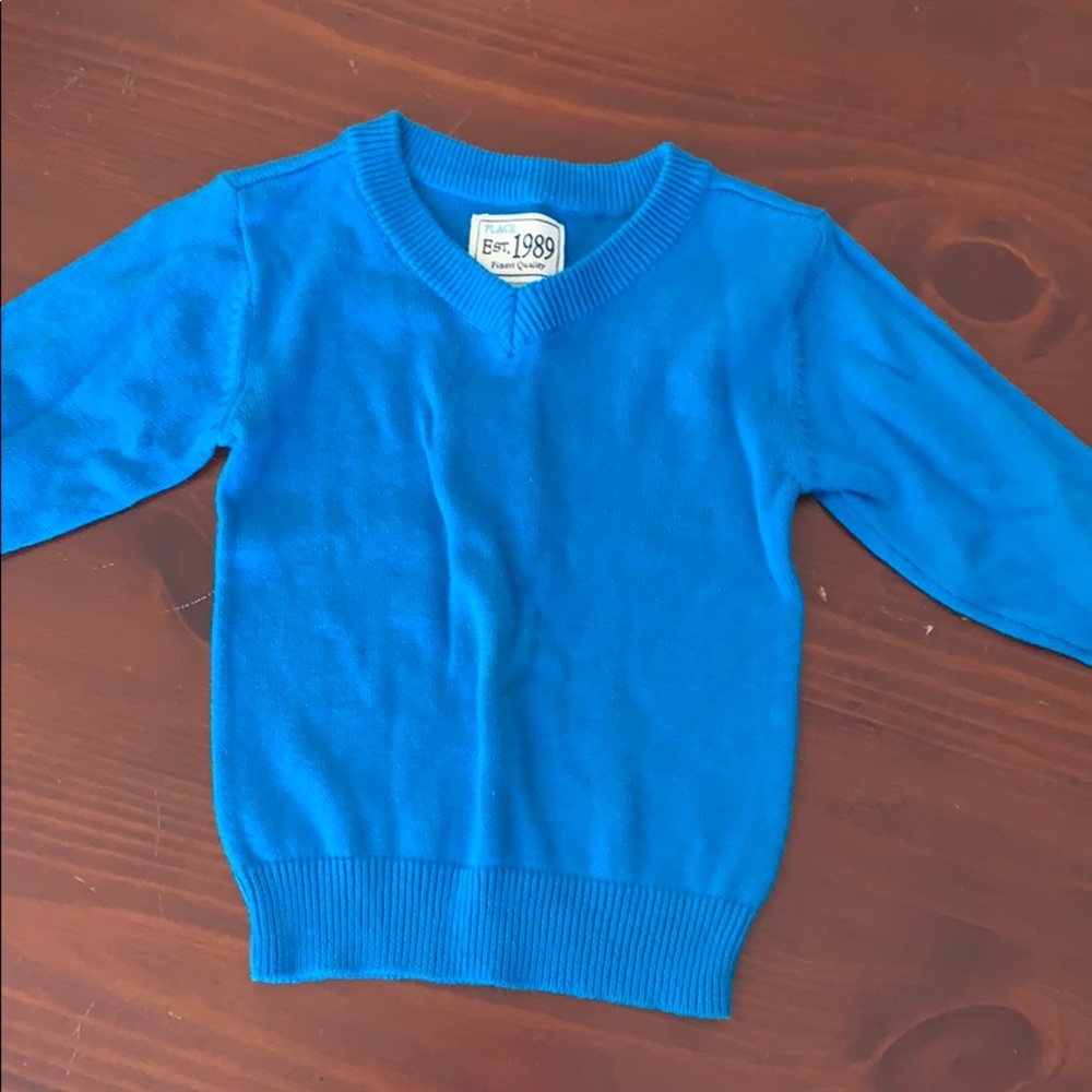 2 boy sweaters - Picture 4 of 4